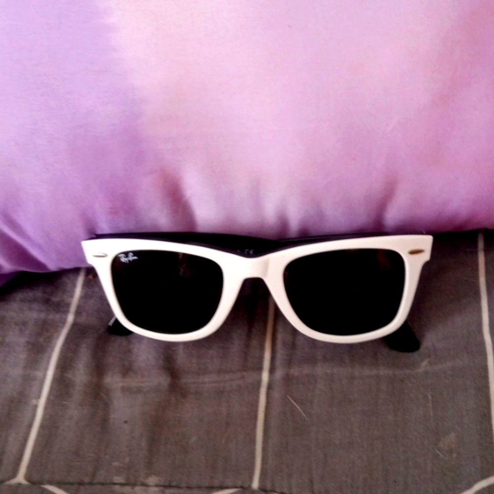 Rayban rare no longer make these